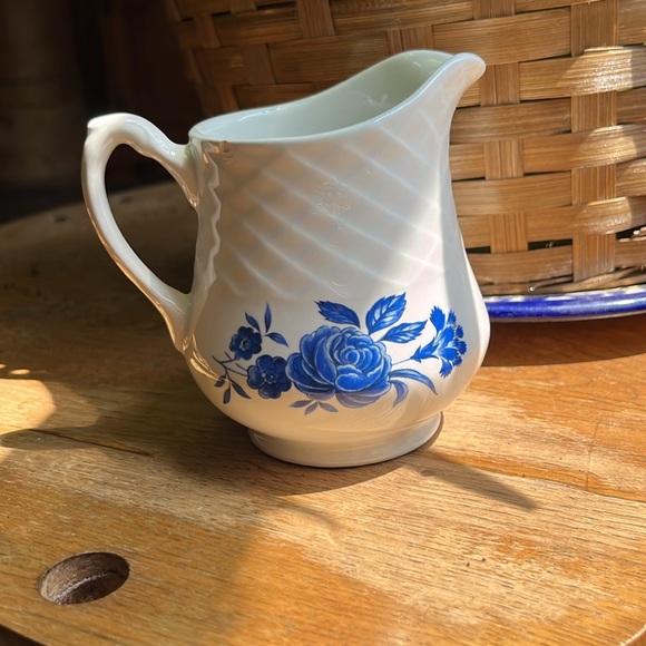 BLUE ROSE IRONSTONE - Picture 3 of 3